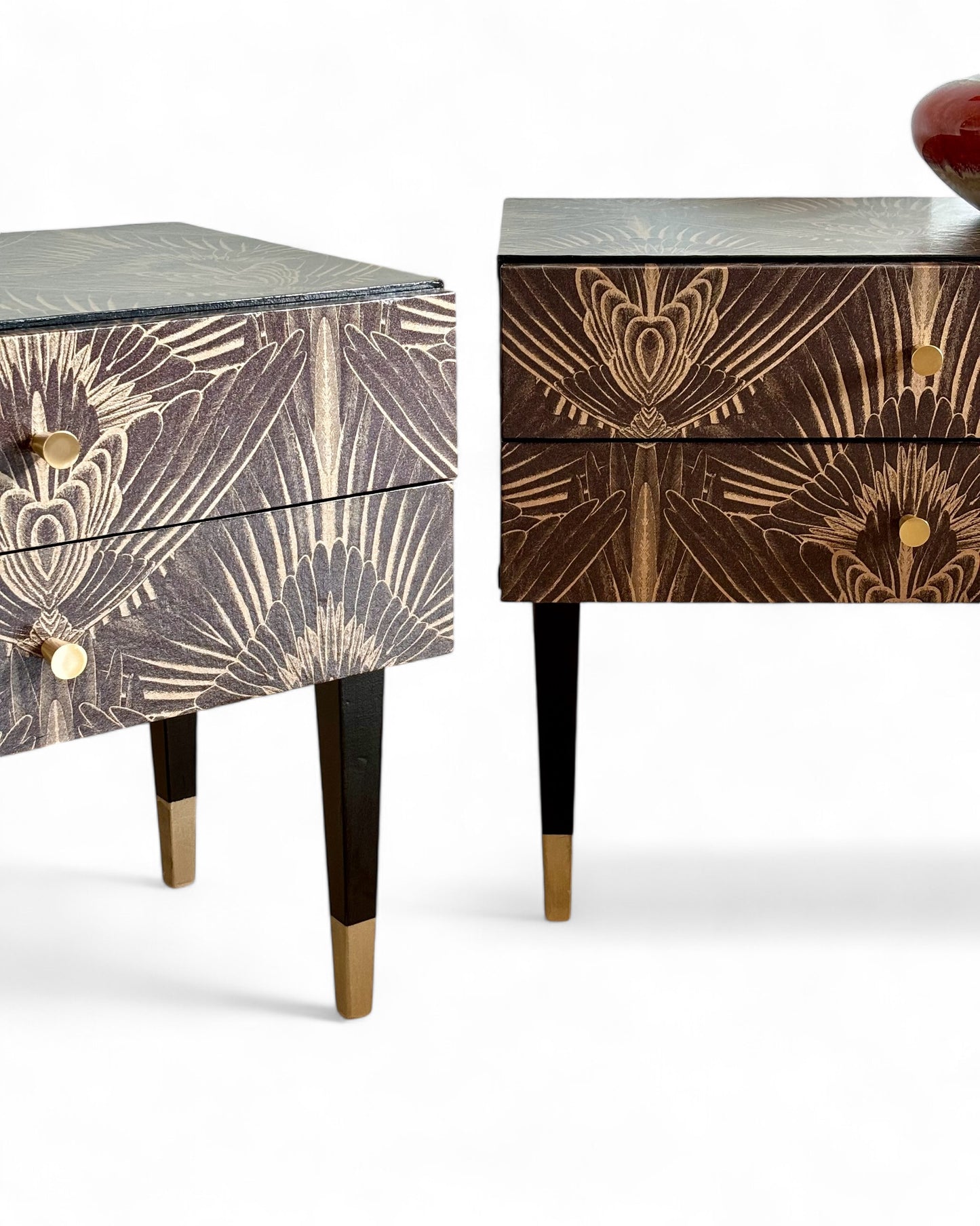 Vintage bedside tables covered with Art Deco print in gold with brown | The Vintage Vibe
