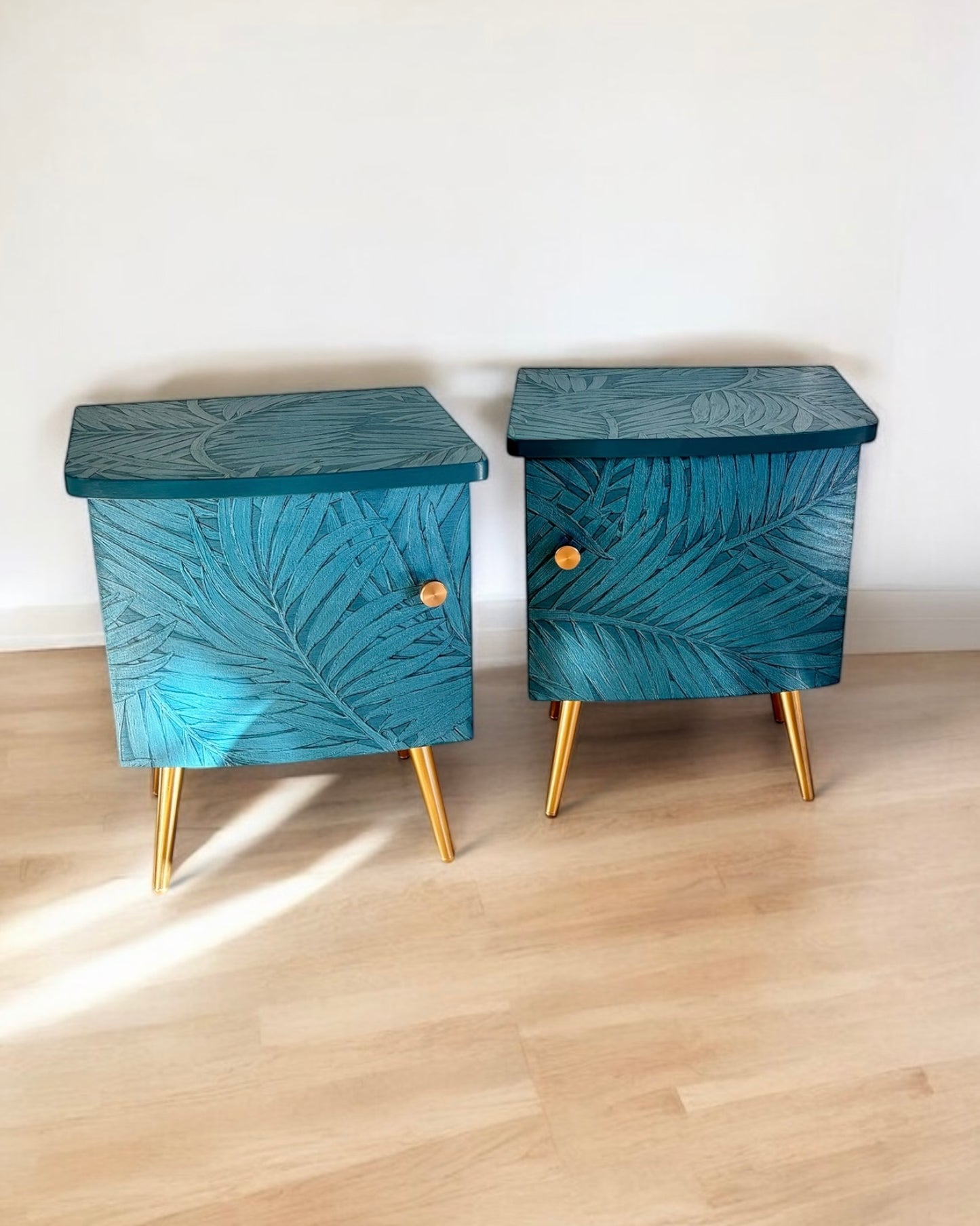Vintage cabinets covered with the graceful leaves of the Sabal palm in relief | The Vintage Vibe