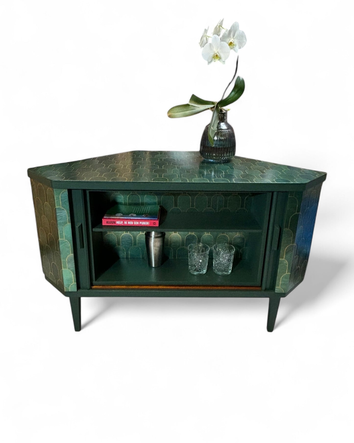 Mid Century draaibare barkast met Nizwa Jade van Bethan Gray | The Vintage Vibe
