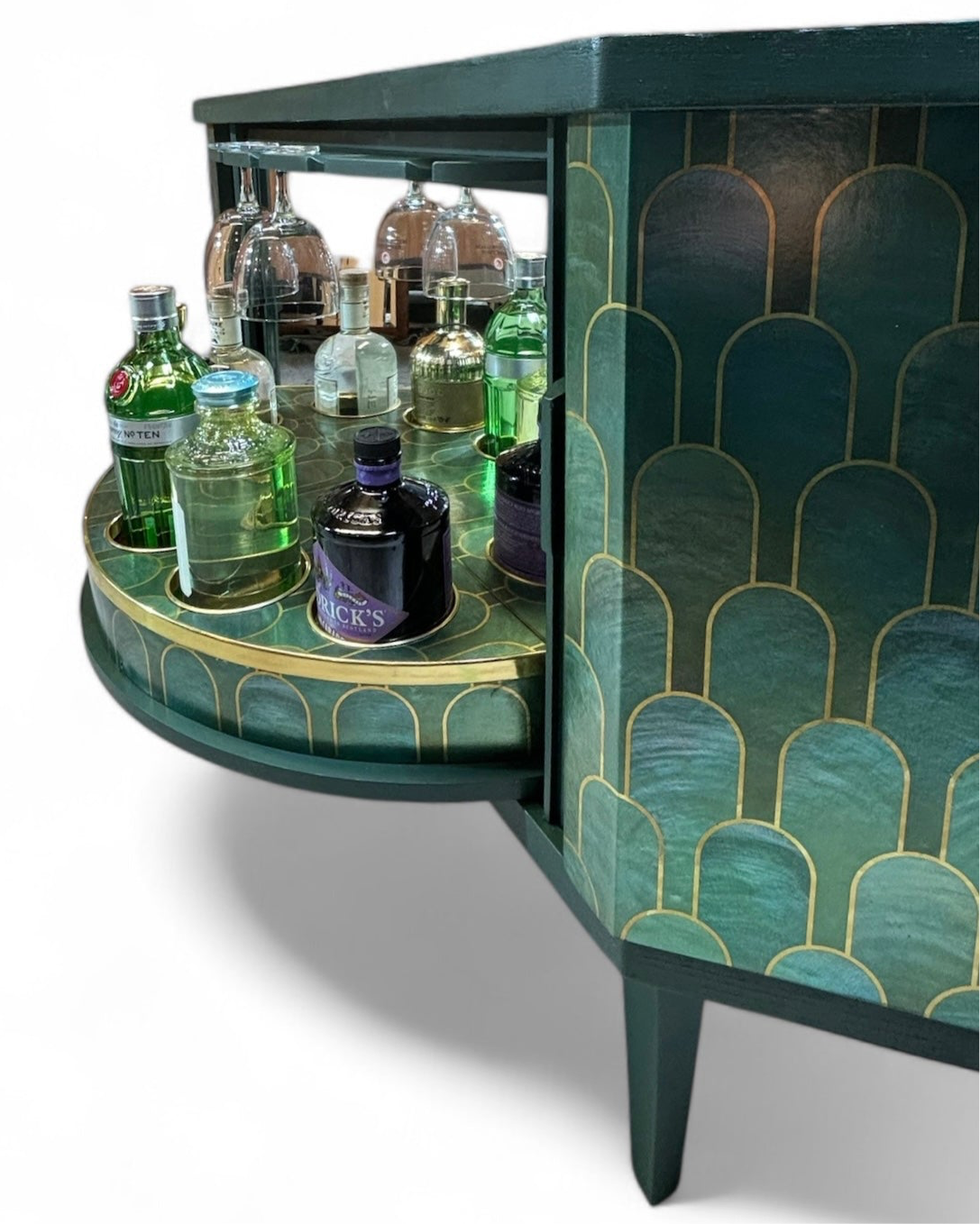 Mid Century draaibare barkast met Nizwa Jade van Bethan Gray | The Vintage Vibe