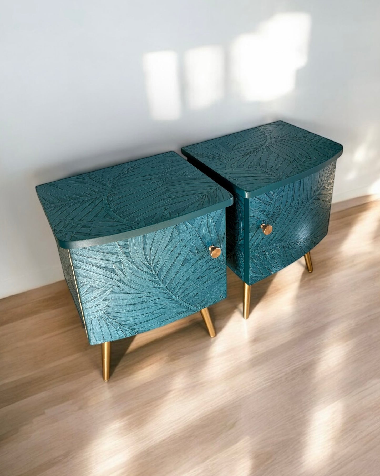 Vintage cabinets covered with the graceful leaves of the Sabal palm in relief | The Vintage Vibe