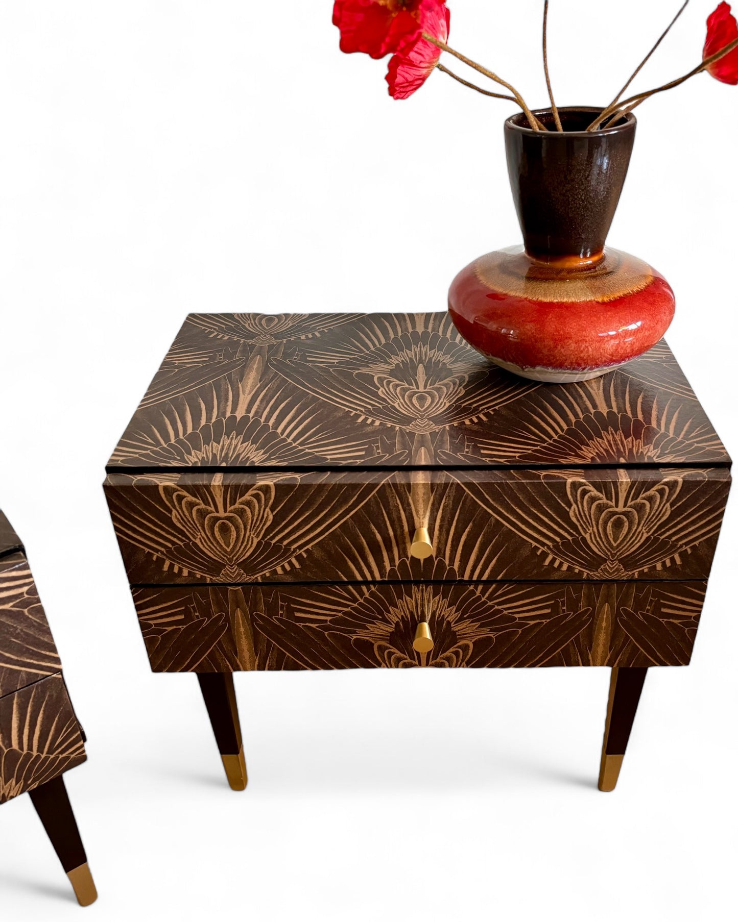 Vintage bedside tables covered with Art Deco print in gold with brown | The Vintage Vibe