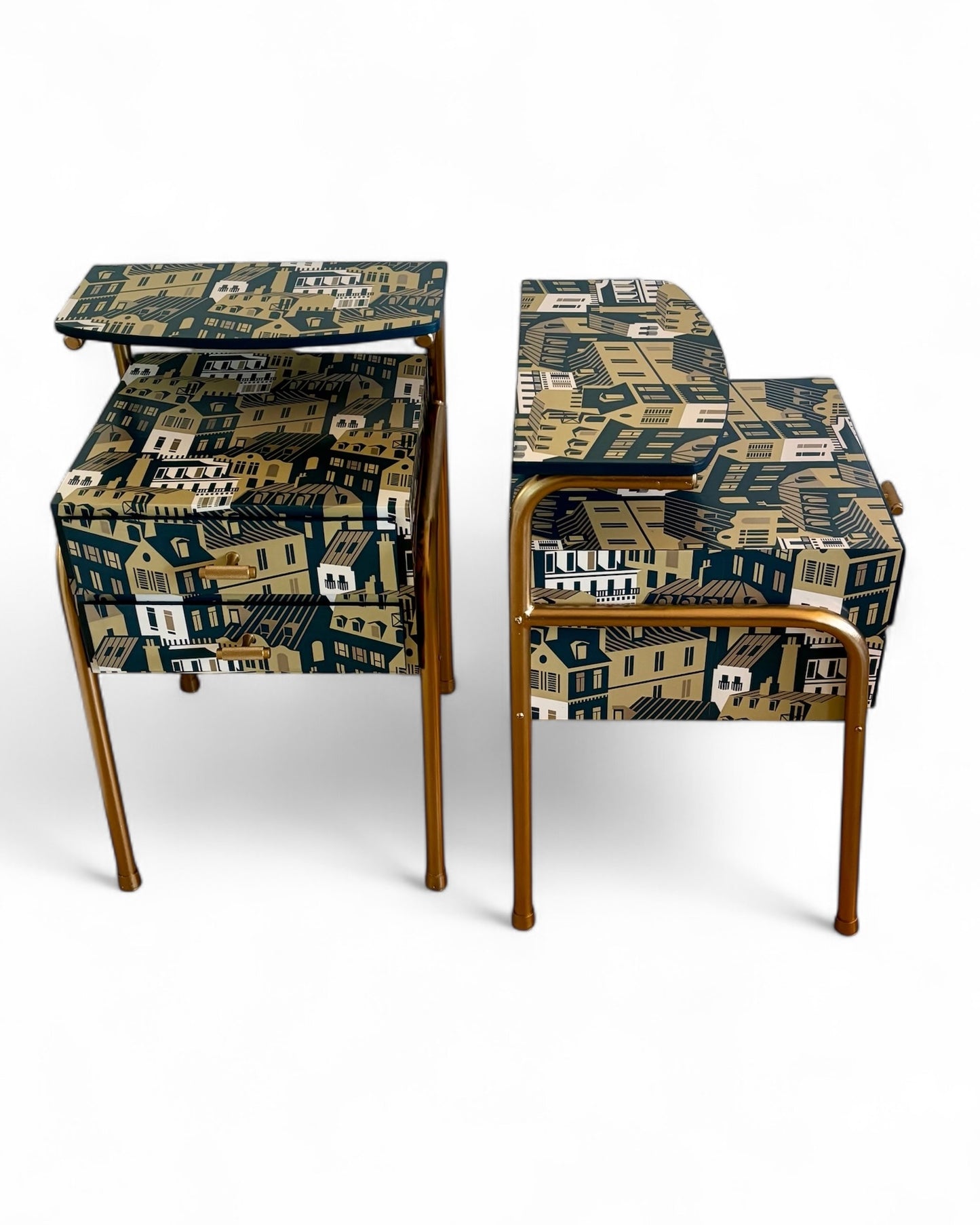 Vintage bedside tables covered with Emma's Apartment by Mini Moderns | The Vintage Vibe