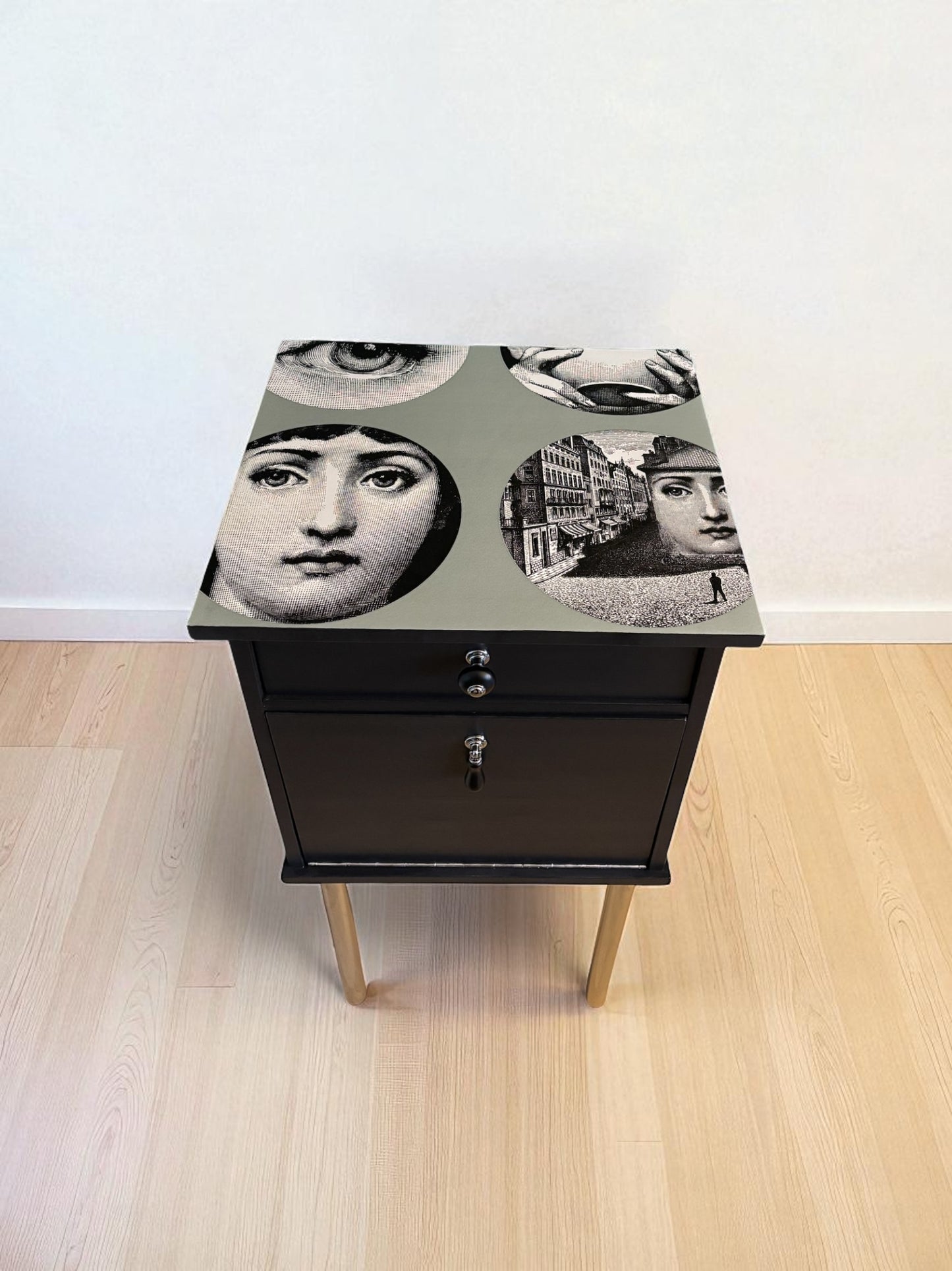 Vintage kastje met blad in Fornasetti Tema e Variazioni | The Vintage Vibe