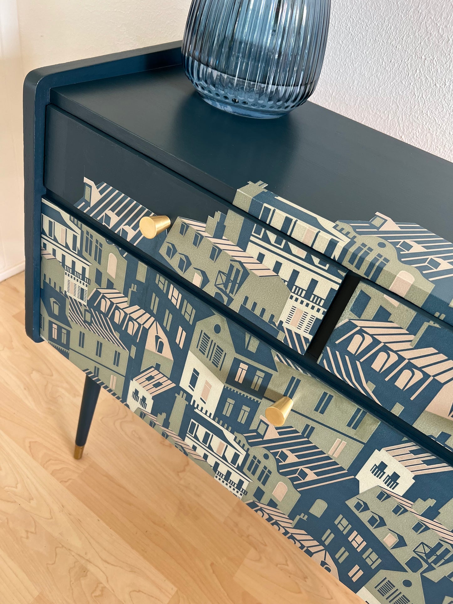Vintage cabinet in blue, green and gold and a print of the roofs of Paris | The Vintage Vibe