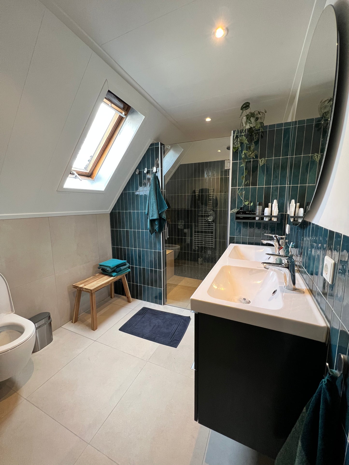 Bathroom furniture on request | The Vintage Vibe