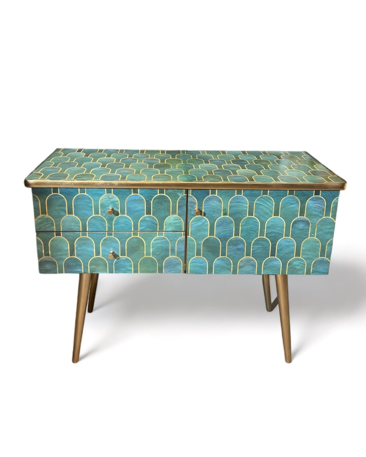 Vintage dressoir in Nizwa Jade van Bethan Gray | The Vintage Vibe