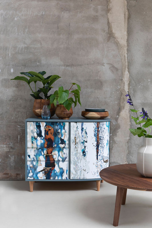 Vintage dressoir bekleed met Shore Waders van Mairi Helena | The Vintage Vibe