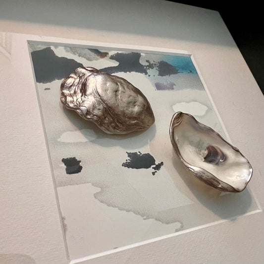 Champagne Oysters in Black Frame | The Vintage Vibe