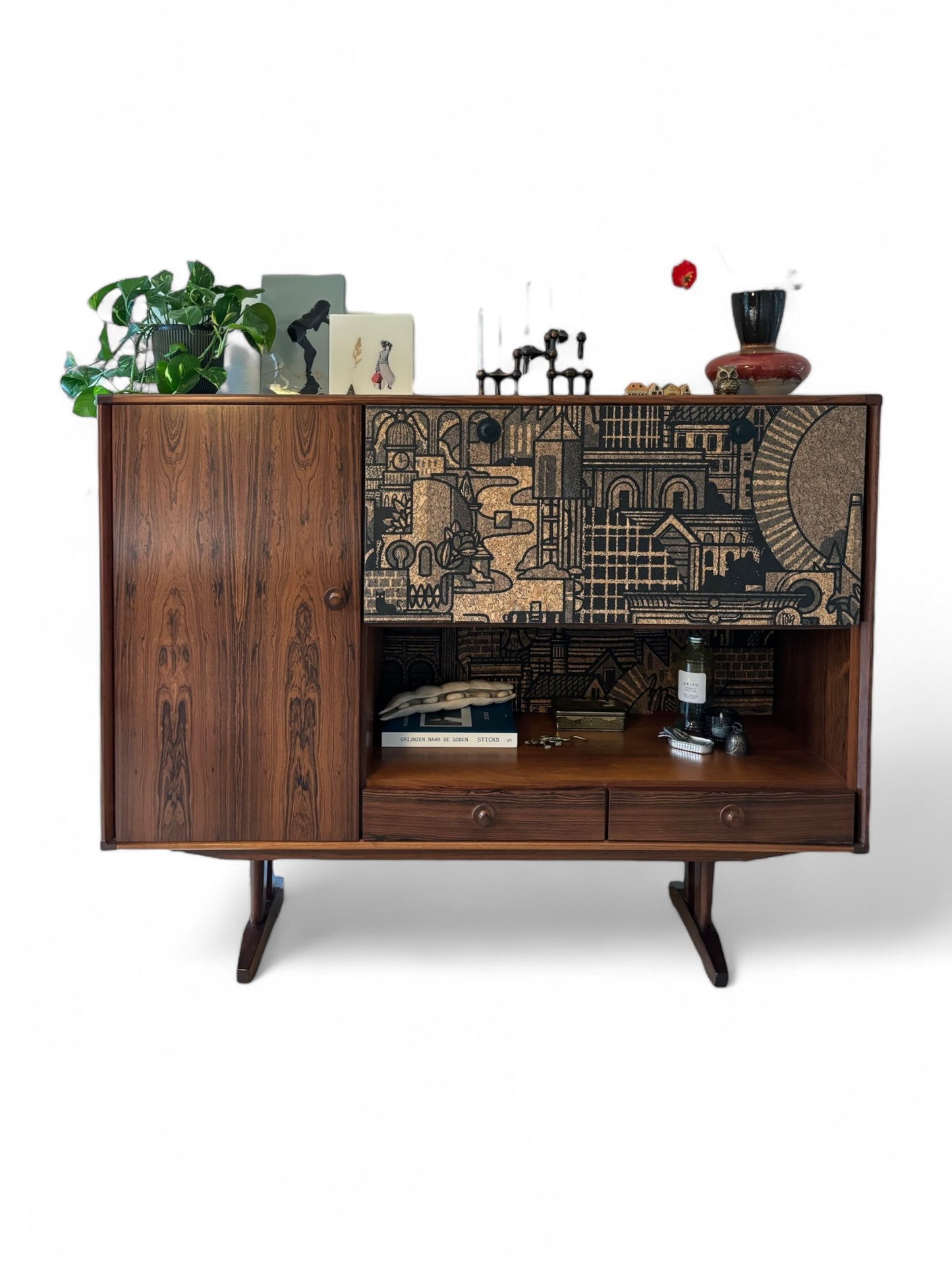 Mid Century Modern Highboard with 'Hit the North' cork print | The Vintage Vibe