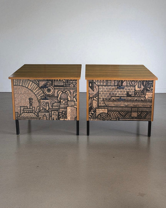 Vintage nachtkastjes bekleed met ‘Hit the North’ kurkprint | The Vintage Vibe
