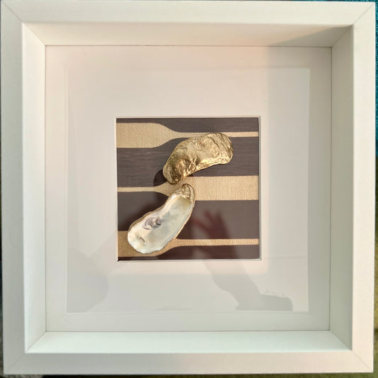 Golden oysters in white frame | The Vintage Vibe